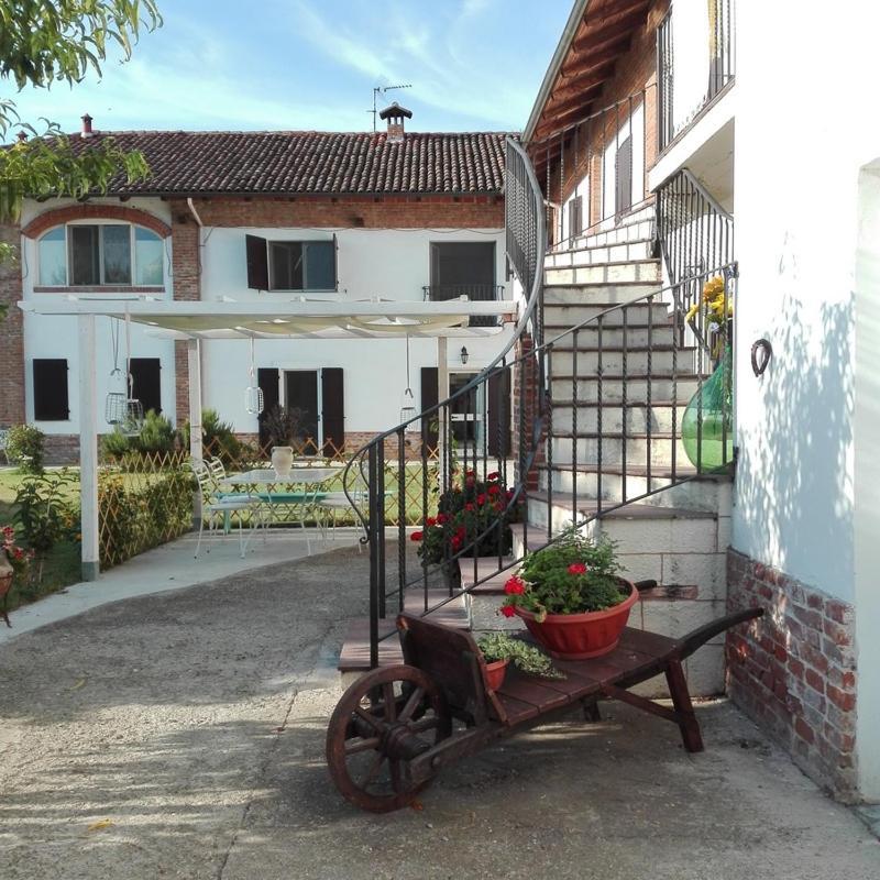 Cascina Belvedere Quargnento Ngoại thất bức ảnh